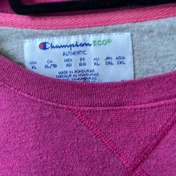 Champion sweatshirt - Picture 2 of 2